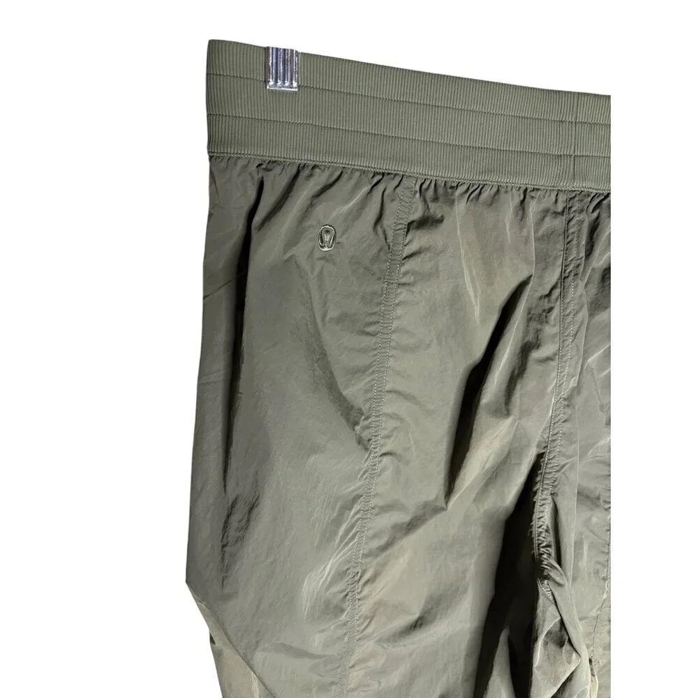 Lululemon Front Zip Mid-rise Ruched Crop Pants Army Green-sz 12